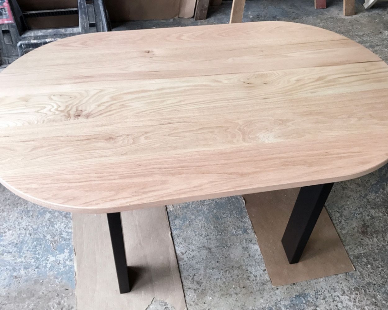 DT-90336_TL-80046-Oval red oak table top espresso base