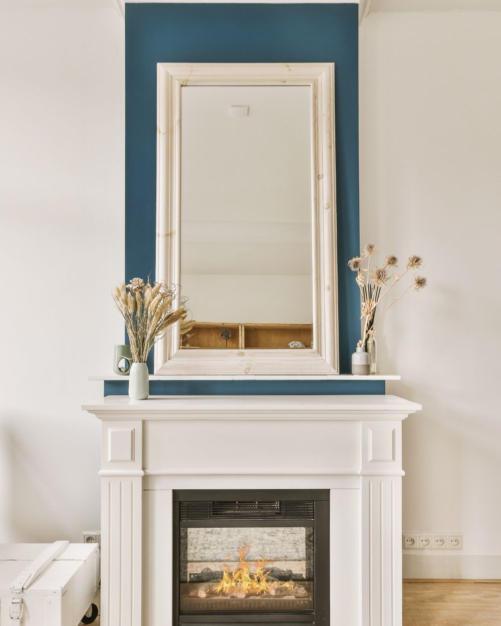 MAL-0911 White Framed Mirror For Bathroom