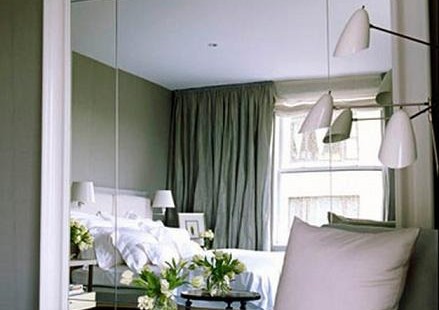 Create Splendor With Huge Mirrors For Homes
