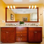 Smart Tips for Buying a Bathroom Mirror